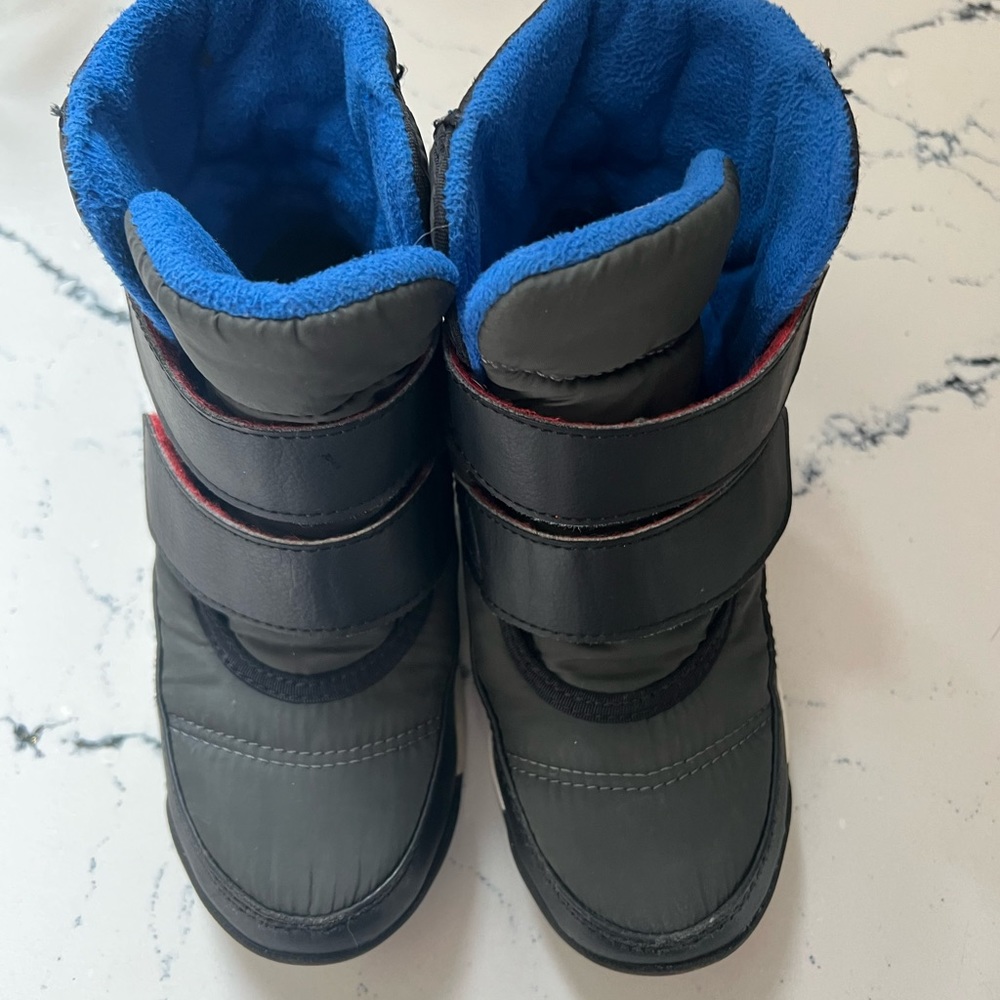 Sorel boys boots size 13- used